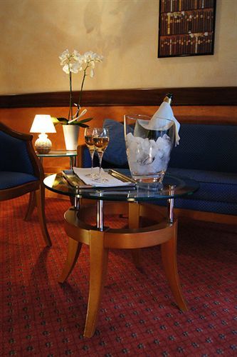 Hotel De Londres